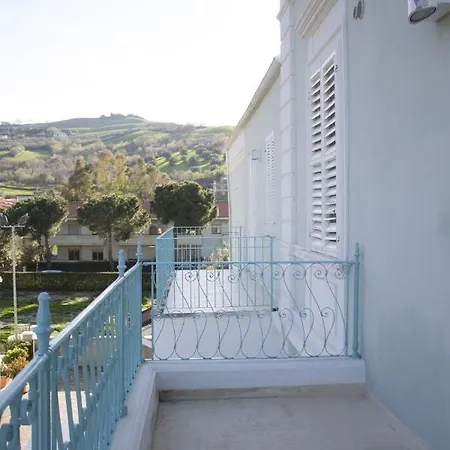 Ξενοδοχείο Arlini