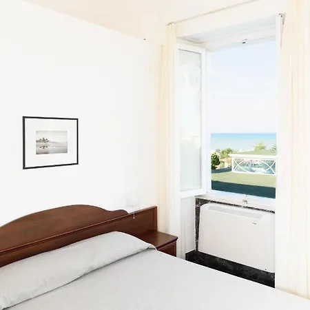 Arlini * بينيتو