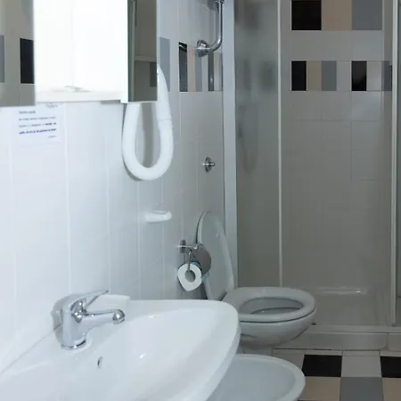 Ξενοδοχείο Arlini