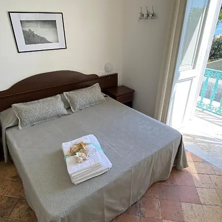 Ξενοδοχείο Arlini Pineto