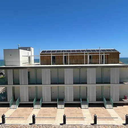 Hotel Arlini *
