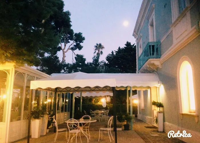 Отель Arlini Пинето